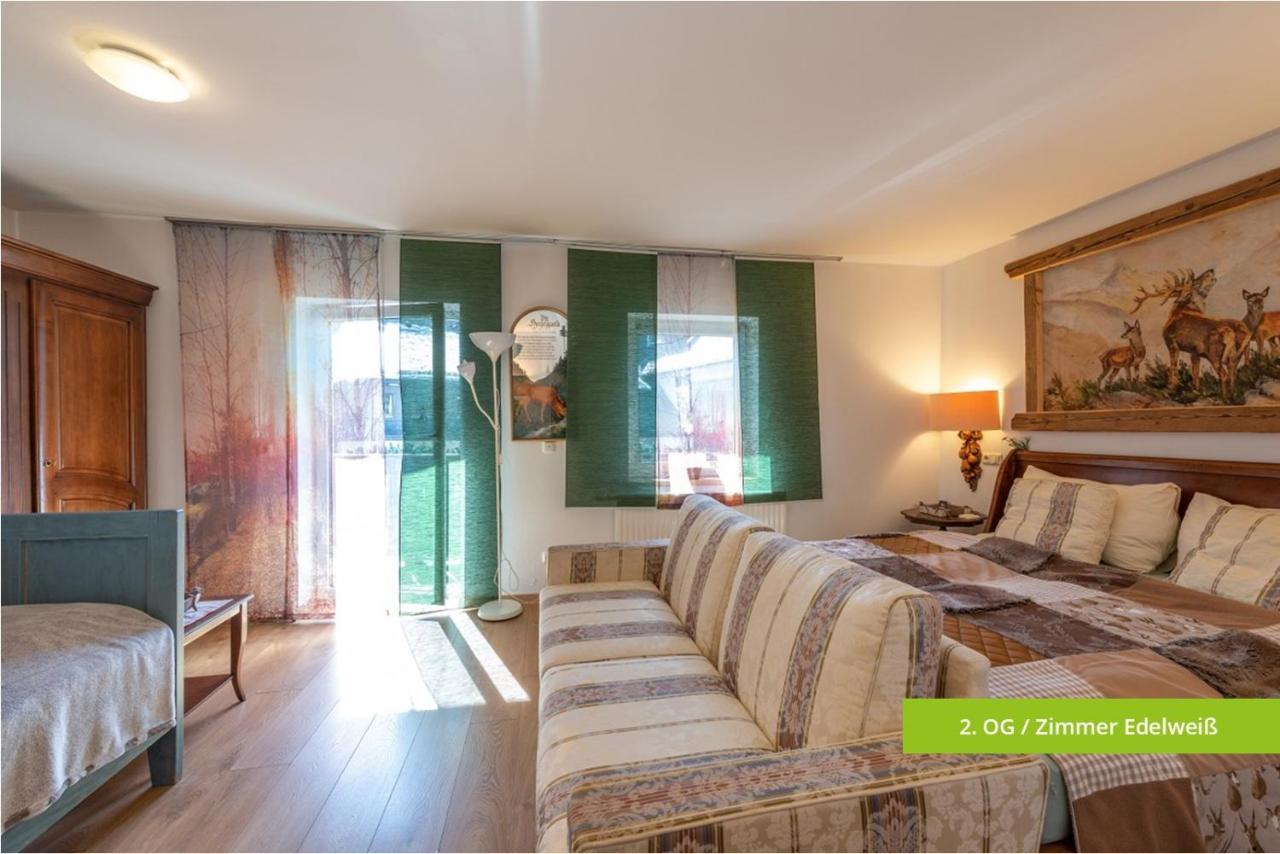 Platzhirsch Zur Alten Wagnerei Gastehaus Bed and Breakfast Saint Wolfgang Exteriör bild