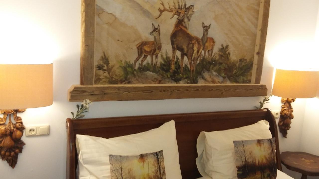 Platzhirsch Zur Alten Wagnerei Gastehaus Bed and Breakfast Saint Wolfgang Exteriör bild