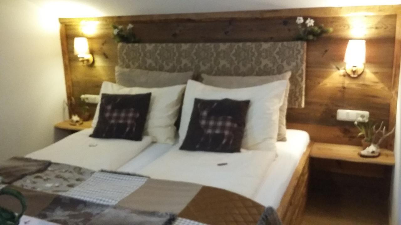 Platzhirsch Zur Alten Wagnerei Gastehaus Bed and Breakfast Saint Wolfgang Exteriör bild