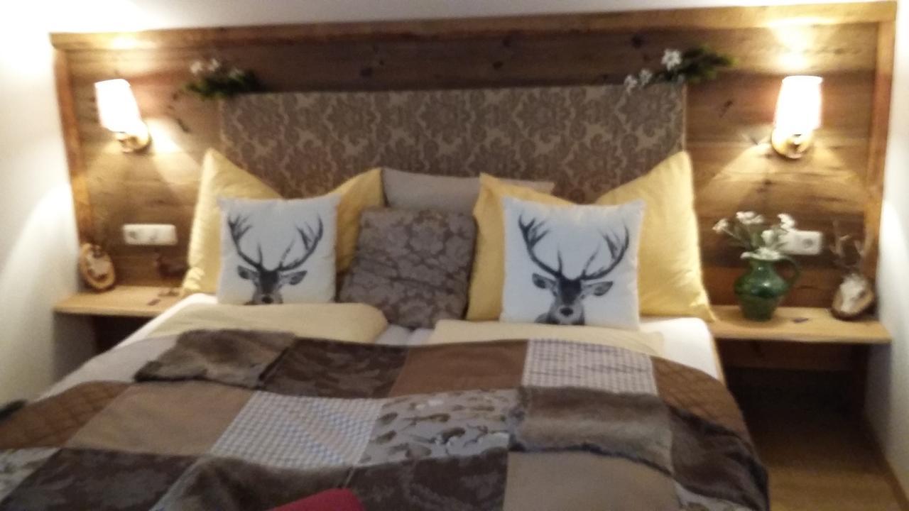 Platzhirsch Zur Alten Wagnerei Gastehaus Bed and Breakfast Saint Wolfgang Exteriör bild