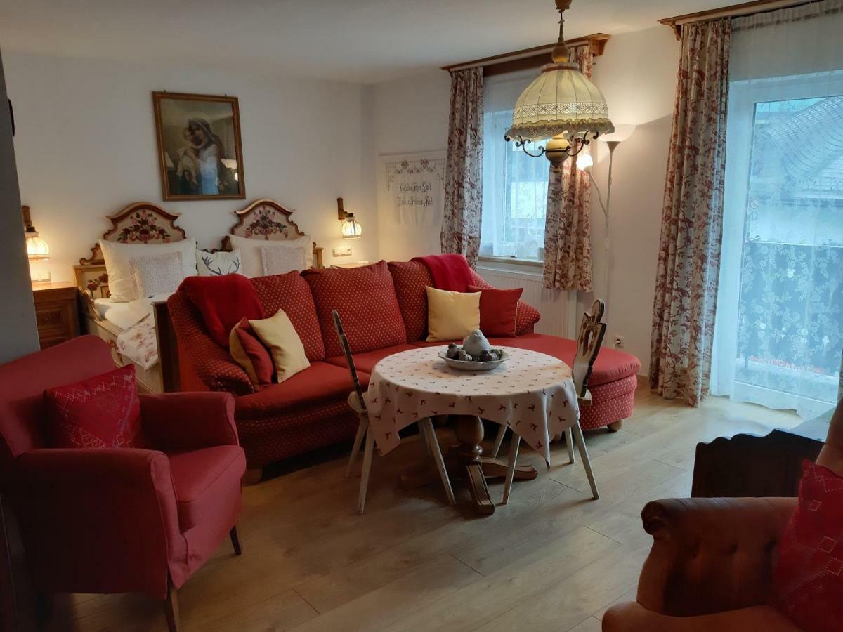 Platzhirsch Zur Alten Wagnerei Gastehaus Bed and Breakfast Saint Wolfgang Exteriör bild